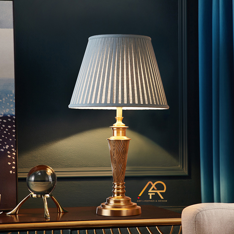 Đèn để tab thân đồng cao cấp ART-2009