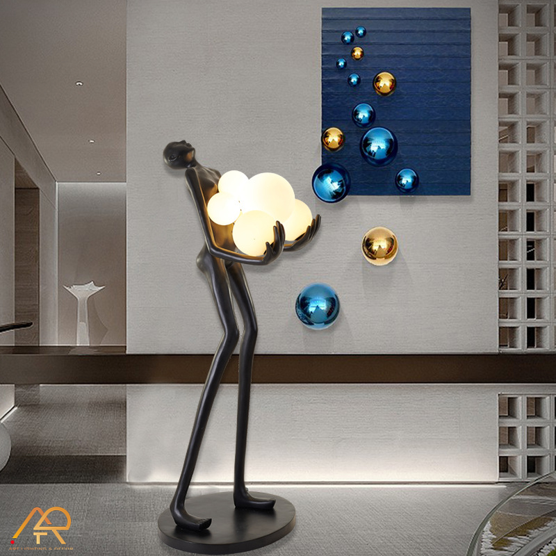 Tượng người ôm bóng ART-2602