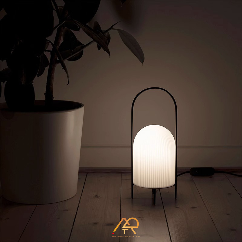 Đèn để bàn hiện đại phong cách Bắc Âu ART-2005