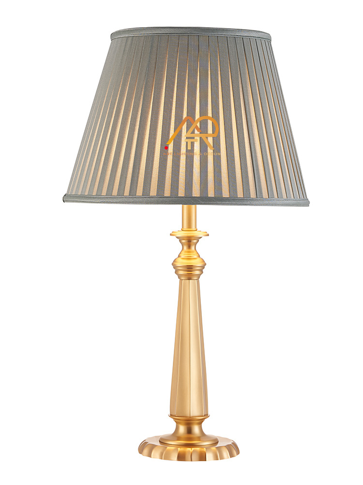 Đèn để bàn thân đồng cao cấp ART-2008