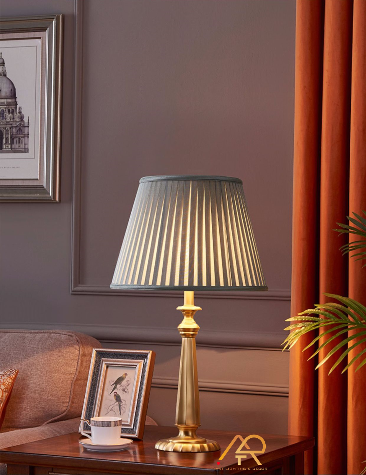 Đèn để bàn thân đồng cao cấp ART-2008