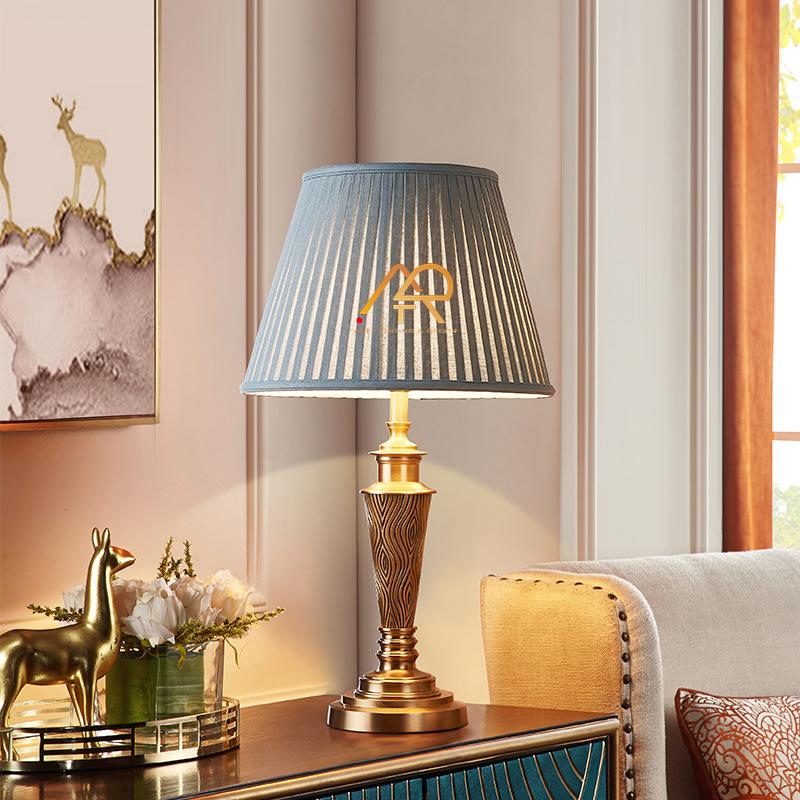 Đèn để tab thân đồng cao cấp ART-2009