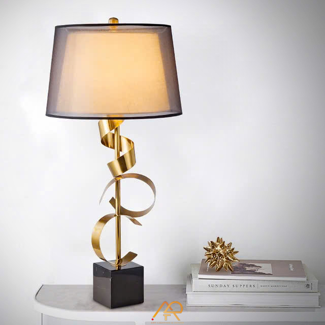 Đèn Bàn Nghệ Thuật Spiral Luxe ART-2031