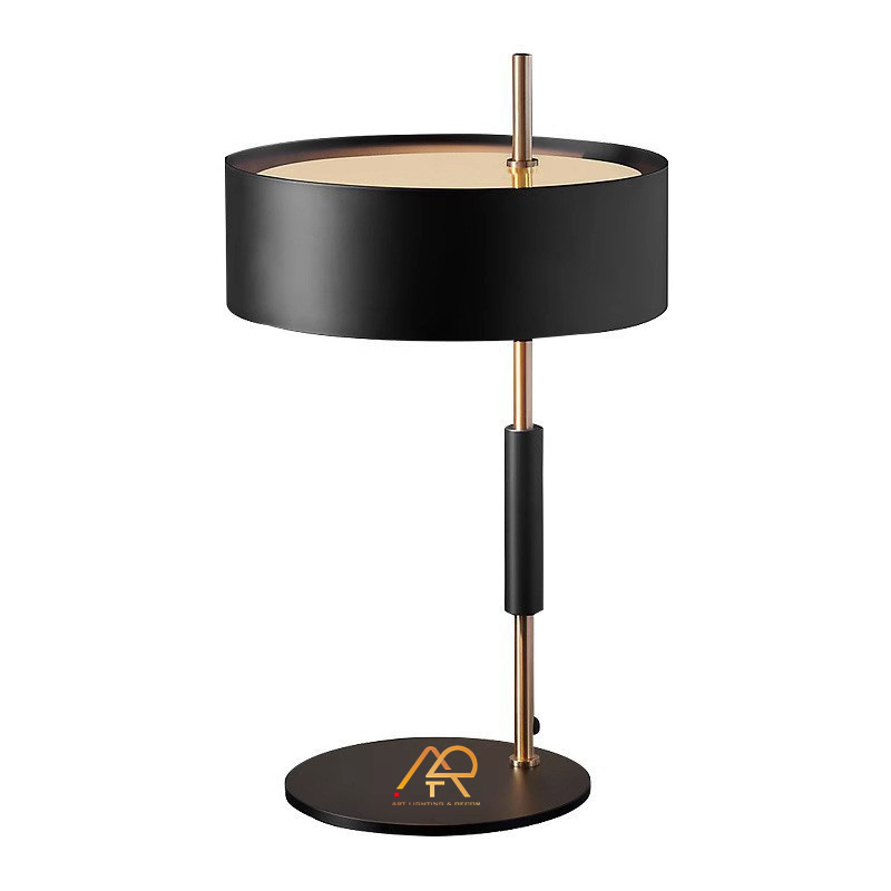 Đèn bàn phong cách bắc âu ART-2018